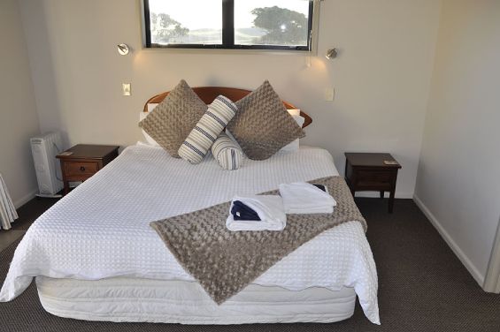 The Sunset Suite - super king-size bed