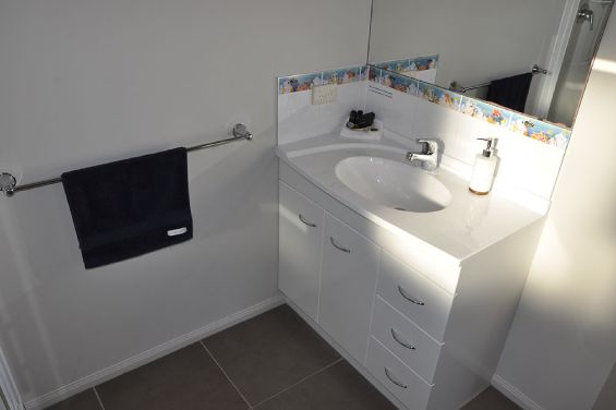 The Sunset Suite - bathroom